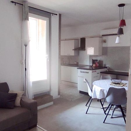 Appartement Avec Terrasse Narbonne Exteriör bild