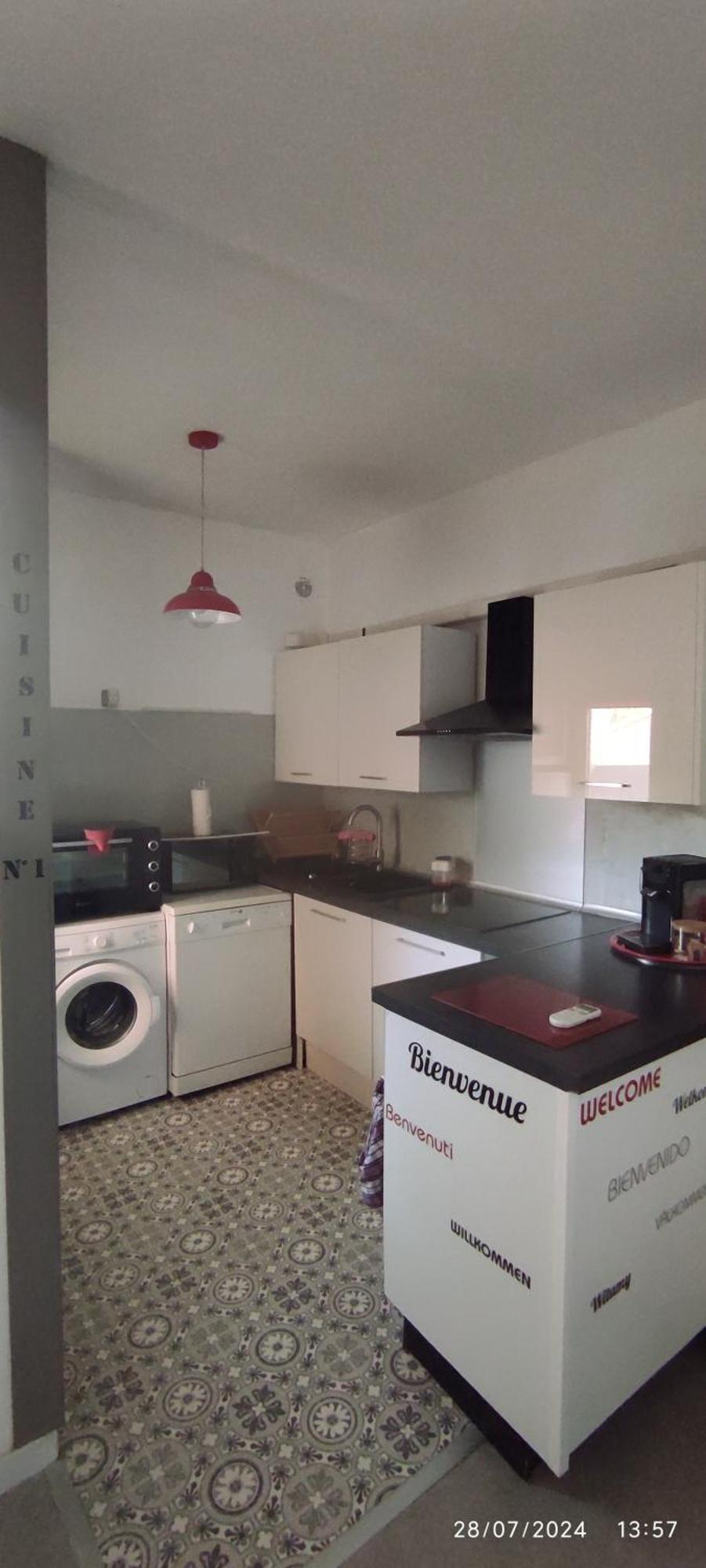 Appartement Avec Terrasse Narbonne Exteriör bild